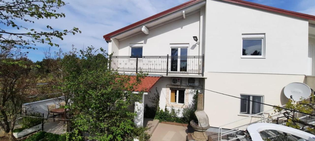 Apartmani Tinka 斯塔利格拉德-帕克利尼卡 外观 照片